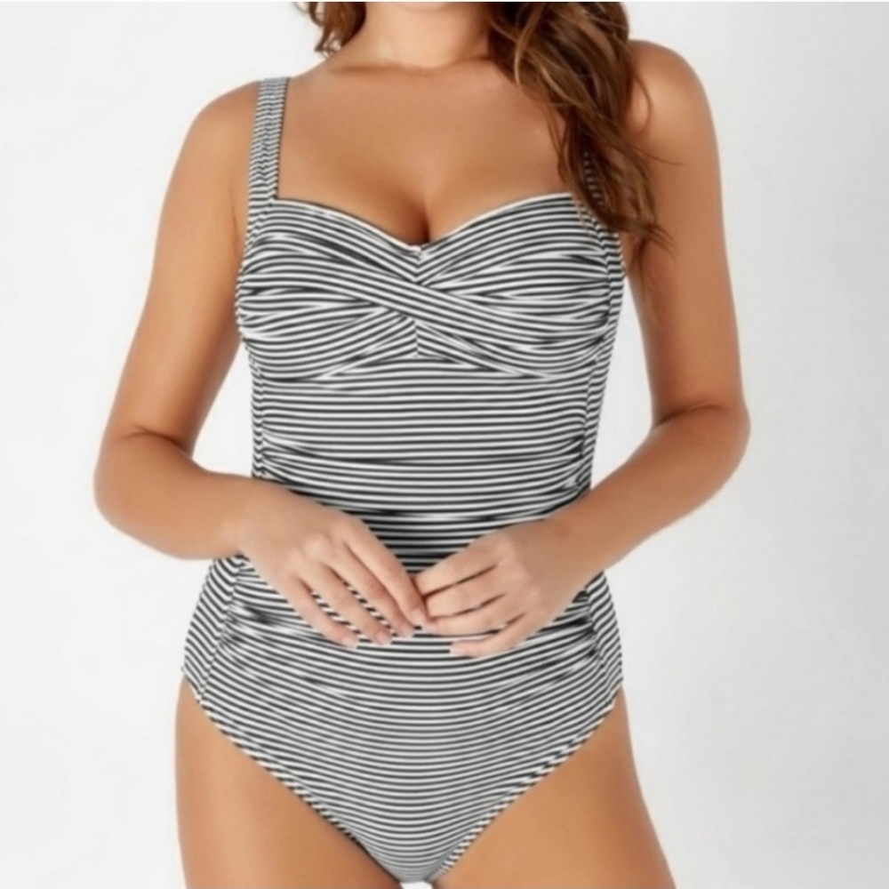 Nip/Tuck Swim Ahoy Joanne One Piece Swimsuit